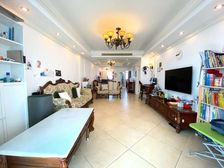 华丽家族花园 155平3居 南北向精装修