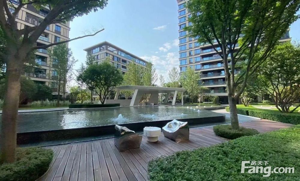 金科九曲河大平层,一梯一户,带2车位,看中庭看江,重庆渝北礼嘉金科