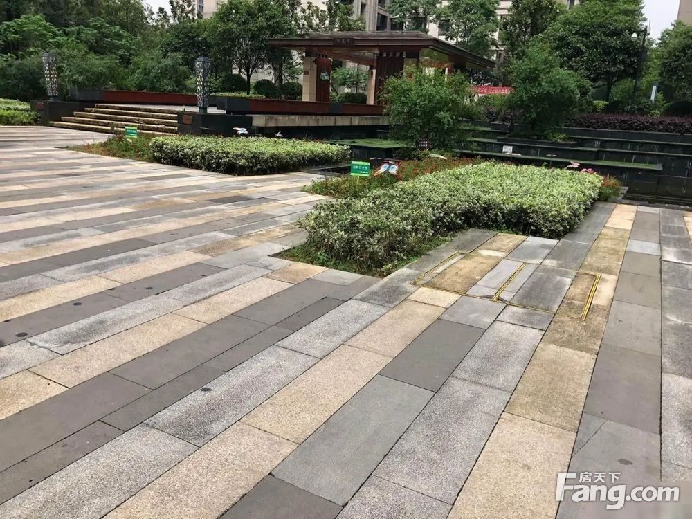 小区相关图