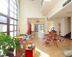 边户,大绿地,南无遮挡,房龄新,无遮挡!采光好