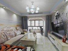 南北通 精装修带地暖,家电家具齐全。