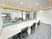 CBD峰会天下110平2房间,精装落地窗,5号线众意西路站