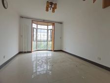 有车位 临水系 大宁山庄精装南北向大三居出售 位置好 随时看