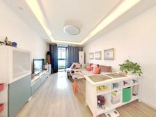 虹锦湾 精装3房 看房方便 房东诚心出售 楼层美丽