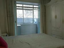 东升里 一楼 精装一室一厅 拎包入住 位置佳 公交站旁