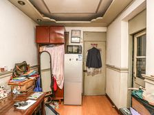 梅川一街坊1室1厅1卫1阳台南6/6层