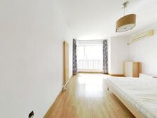 高楼层采光无影响,有车位有地下室,诚心出售