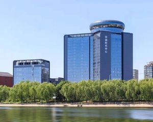 长安街沿线 建国路华润时代中心独栋办公楼7万平出售产权清晰