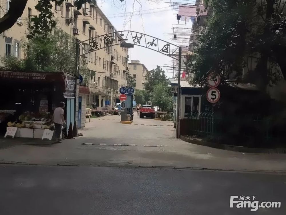 小区相关图