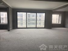 急急急雅明花苑 纯毛坯四房朝南 大平层 爱怎么装就怎么装