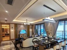 江北嘴新房、一线瞰江大平层、眺望来福士、阳光城天澜道11号