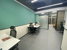 金穗路 珠江新城CBD丨创业小面积办公室1至6人间招租