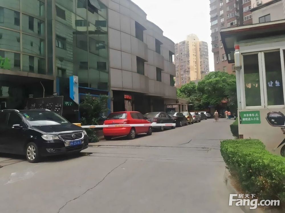 小区相关图
