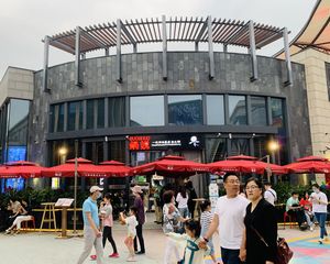 朝阳I地铁口I餐饮独栋I附90平外摆区I+15车位I全款特价