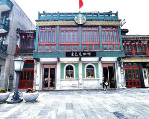 年租金100万 前门东大街 可落个人户 品牌租约 价格可议