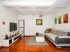 内环边上 电梯三房 中间楼层 诚心出售 方便看房 交通方便