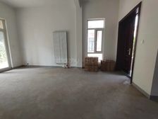 售双拼大院子别墅,位置好,新房未住院子200平有钥匙可看房