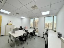 越秀(中华广场)带家私1一20人办公室 低至400费用全包