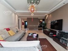 顺驰蓝调国际 171.95平3居 南北向精装修大面积1579