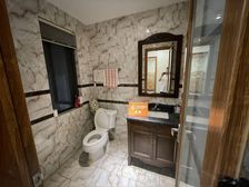 光环商圈旁,3+1结构,豪华装修,拎包入住。