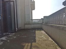 2700万,龙湖一线江景大独栋,花园800平,带7个车位