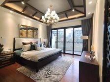 端头恒大四期两层小别墅可改4房双露台总价140万左右