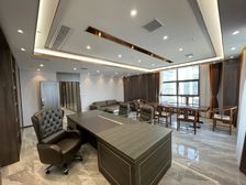 翠林大厦188平 精装修带家具 拎包入住 户型方正 随时看房