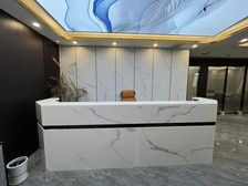 接待带厨房丨外滩公馆裙楼丨楼下地铁口丨新装带家具丨空调自控