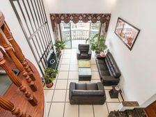 新上顶复大宅,豪装全送,客厅挑高6米,赋予天然氧吧之称 急售