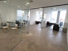 15号线元江路地铁甲级办公精装隔断家具大小可分近莲谷宝龙