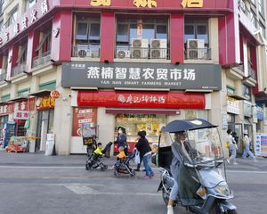 低价急售,成熟口岸(廖记棒棒鸡)年租十万,菜市口,8米大开间