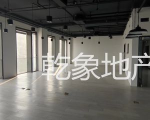 中关村新中关大厦288平2.6万仅契税高层朝东南