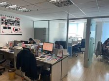 海尔路商务区天宝116平!西南向!隔间多!年仅5.5万!