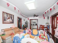 华东路地铁旁 带院子户型好 楼层佳有钥匙 ,诚意卖置换