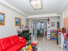 鹏欣绿苑 130.31平3居 南北向精装修 着急出售