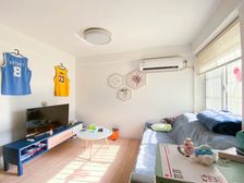 (新上房源)位置安静,楼层好,交通方便,精装全送,一梯两户