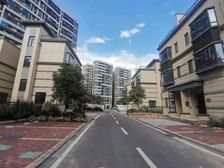 600万!君汇半岛双拼别墅 使用面积450平 值得的喔!