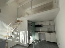 安交 分司厅 一室一厅一厨一卫 地暖 天窗 精装修 复式