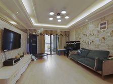 维一住宅房东急售 飞机户型 豪华装修 送固定租赁车位接受置换