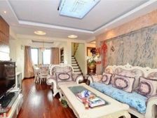 (新上)急售新出复式观景房,近圈近5号,带产权车位