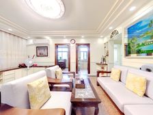 金益二村精品西边套大三居,黄金楼层,有车位,满五唯—,无税