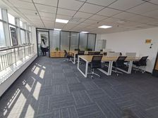 工业南路高档办公室!海信贤文中心精装好房出租!