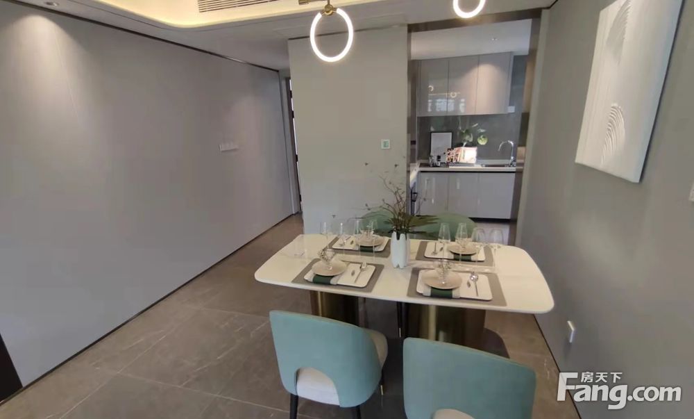 周末大放价中绿蔚蓝湾楼层10056平9442元每平各