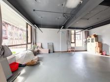 联排西边户,地上花园,不靠马路