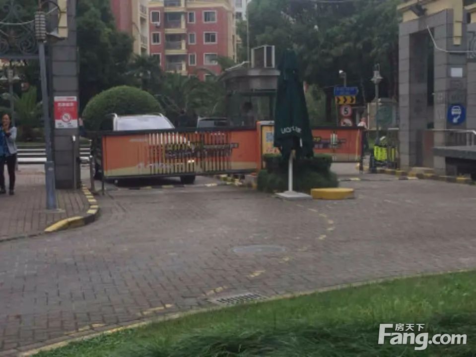 小区相关图