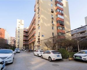 正规二居 格局方正 中间楼层 不临街 看房提前联系