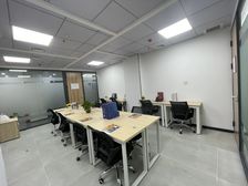 荔湾坑口西塱丨创新园 地铁1号线旁带玻璃间隔适合创业团队办公