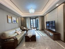 证大家园三期 126.23平3居 南北向豪华装修 安静不临街