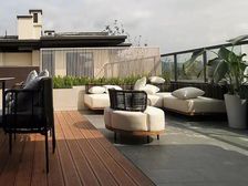 首付40万起买公园旁的低密度精装三房