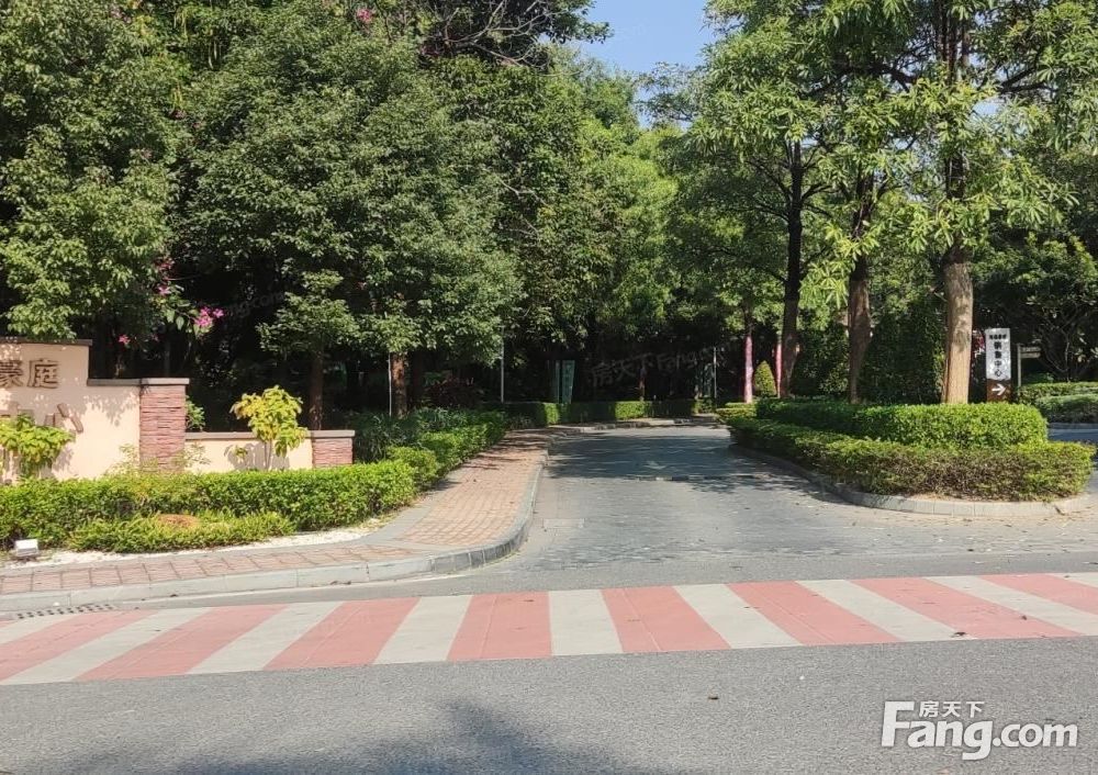 小区相关图